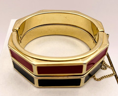 Lot of 2 Vintage Octagon Red and Black Enamel Bangle Bracelets Gold Tone