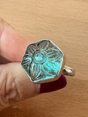 VINTAGE CARVED FLOWER AQUA BLUE GLASS RING 925 STERLING UNIQUE HEXAGON SHAPE