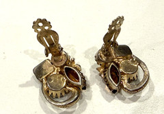 VINTAGE TOPAZ AMBER BROWN YELLOW NAVETTE AB RHINESTONE LEAF Clip On Earrings