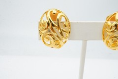Vintage Clip On Earrings Gold Tone Open Work