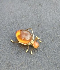 Vintage Russian USSR Baltic Amber Ant Bug Brooch Pin Gold Tone Spider Signed