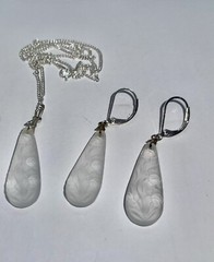 Art Deco Crystal Floral Frosted Molded Glass Pendant Necklace & Earring Set