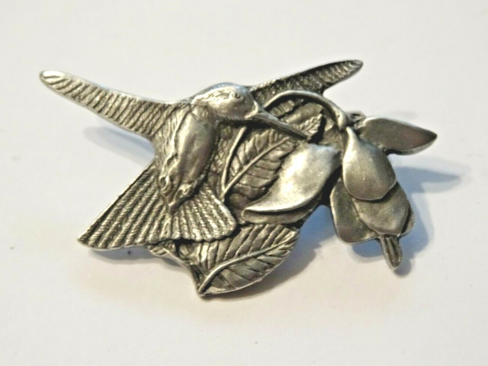 BIRDS AND BLOOMS PEWTER ~ 1996 HUMMINGBIRDS WITH FLOWERS BROOCH PIN