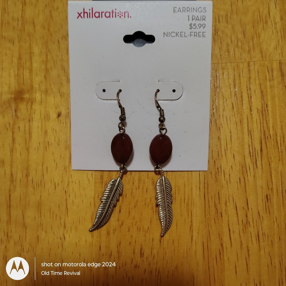 Vintage Xhilaration Feather Dangle Earrings Nickel Free NOS New Old Stock Boho