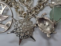 Sterling Silver Charm Bracelet w/ 8 Beautiful Charms ~ 7-1/2″ ~ 41.4g ~ 5-C434