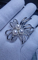 Japanese Akoya Seawater Pearl Brooch Pin Pendant 2-Way Silver Rhodium Plated 45m