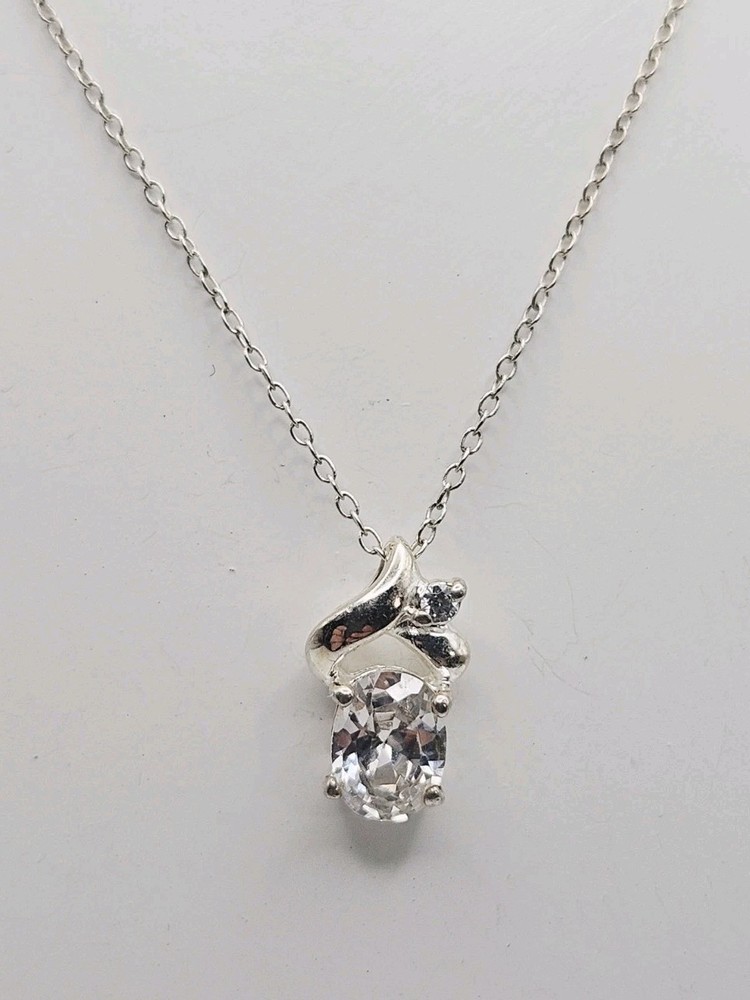 Sterling Silver 1.00ct CZ Pendant On 18″ Chain Necklace