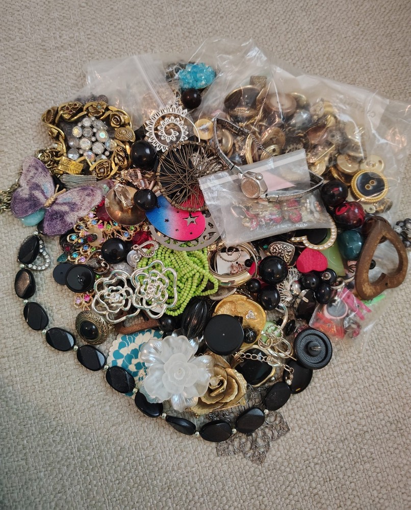 Jewelry Lot E 2.5 Lb. Some new; Some pre-owned & wearable, Most crafts, repair.
