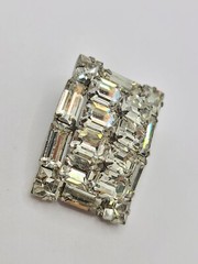 Weiss Single Crystal Clip On Earrings 32x24mm