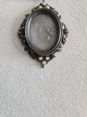 1960’S Gothic Art Deco Style Smoky Glass Cameo Necklace Pearls Flowers Floral