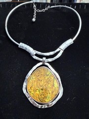 Vintage Abalone Medallion Silver Collar And Earrings