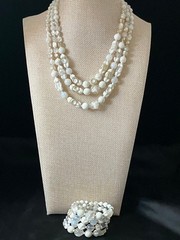 Vintage White Glass Beaded Necklace Bracelet Set Opalescent MCM Bridal