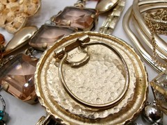 Vintage~Mod Estate Costume Jewelry Lot~AVON~CORO~JERI LOU~J CREW~SARAH~PARK LANE