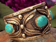 VINTAGE 88 GRAM TURQUOISE STERLING SOUTHWESTERN NAVAJO LEAF STAMP STYLE BRACELET