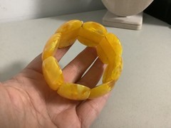 Vintage Art Deco faux egg yolk amber lucite bracelet large link stretch beauty