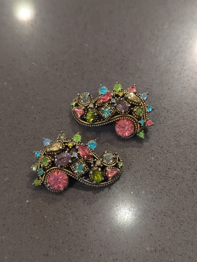 Vintage Signed 1951 Hollycraft Rhinestone Earrings Paisley READ K126