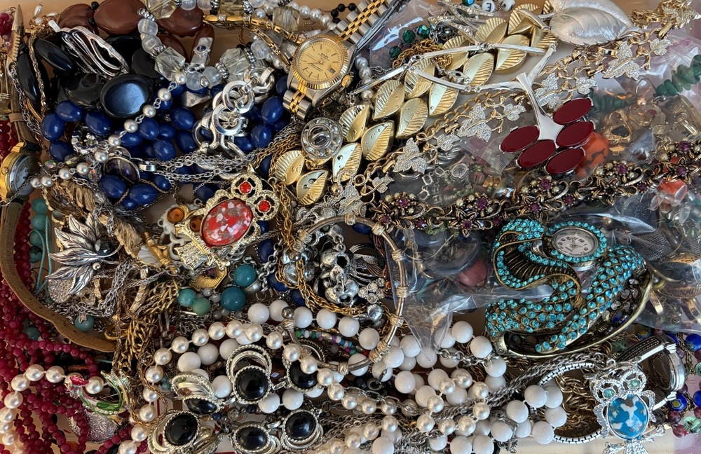 Vintage Box Lot COSTUME JEWELRY 5 Lbs 100+ Pieces All Wearable & Nice + Watches