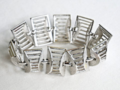 Vintage Sarach Coventry Bird Cage Silver Tone Openwork Panel Link Bracelet