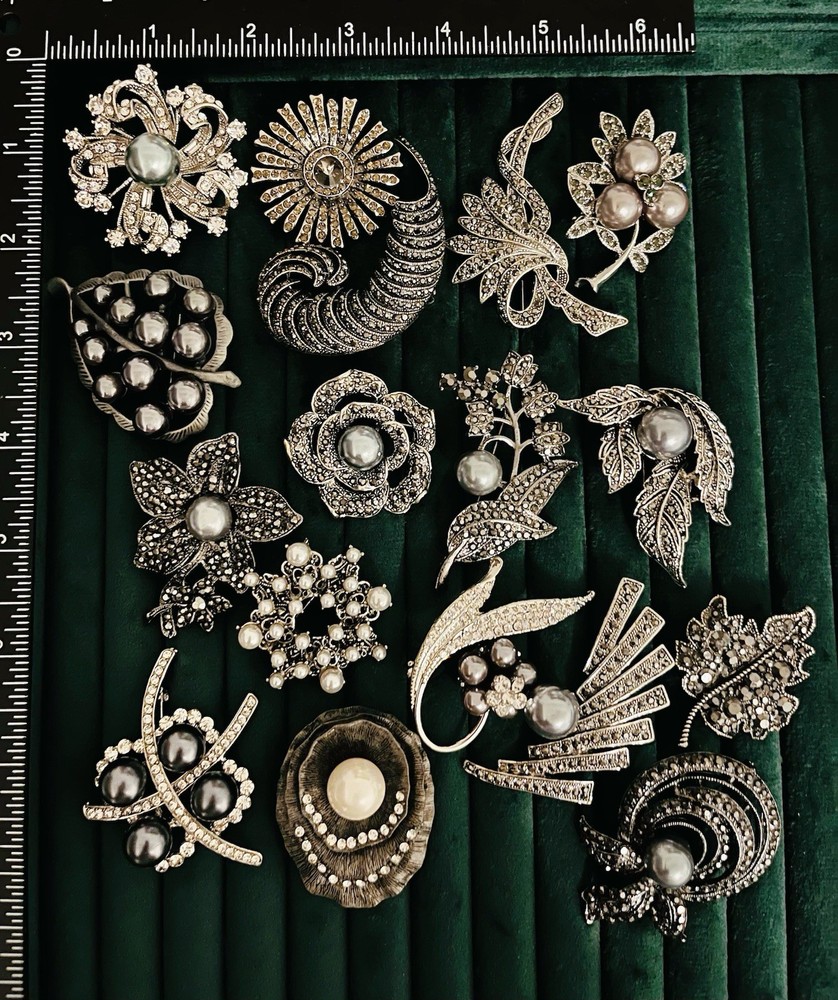 Lot 17 Antique Black Silver Tone Pearl Brooches Marcasite Style Floral