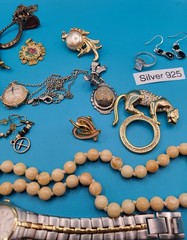 High Quality Vintage Jewelry Lot 17 Pieces Including Silver w Mele Leather Box