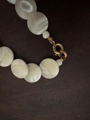 Mother of pearl necklace -Vintage