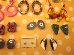 VTG 2 Mod Retro Earring Lot-16 Pr Pierced-Halloween-Theatrical-Dress-Up-Fun!