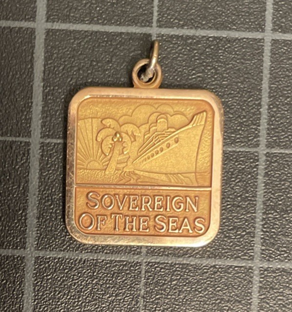 NICE! VTG MERCURY OUTBOARDS DEALER CONGRESS 1988 CARIBBEAN CHARM GOLD FILLED GF