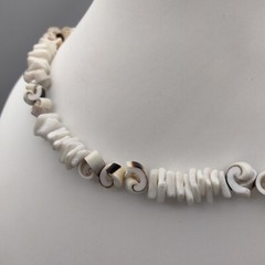 MermaidCore Mermaid Puka Curled Shell Chip Statement Necklace 17″ VTG Beach Surf