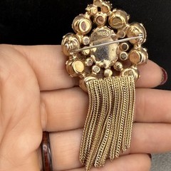 Vintage Weiss Brooch Clip On Earrings Set Tassel Rhinestones Gold Tone Brown