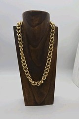 Gold Tone Link Necklace Collar Chunky 80’s style Couture Vintage Toggle 21 in