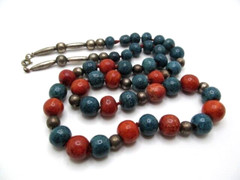 Vintage Silver Tone Matte Red & Blue Agate Marbled Precious Stone Necklace 29 In