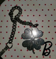Vintage “Good Luck” 8 Plus Language Charm Bracelet Silver Tone Four Leaf Clover