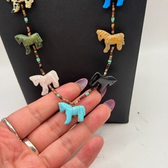Vintage Carved 9 Horse Fetish Beaded Necklace 24″ Long Multi Stone Southwestern