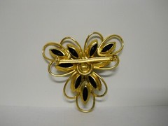 Vintage Gold-Tone & Black Cut Glass Rhinestones Brooch Lapel Pin Jewelry #595