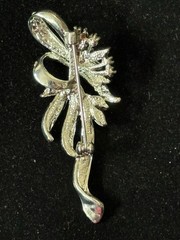 2.5 In Silver Toned Brooch With Blue And Clear Rhinestones (103)