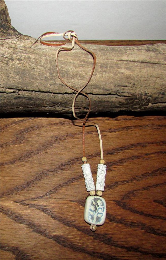 VINTAGE ARTISAN HAND-MADE POLYMER CLAY BEAD PENDENT LEATHER CORD NECKLACE