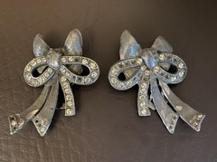 Vintage REPAIR RESTORE Rhinestone Pot Metal Brooch Pin Lot Necklace High End