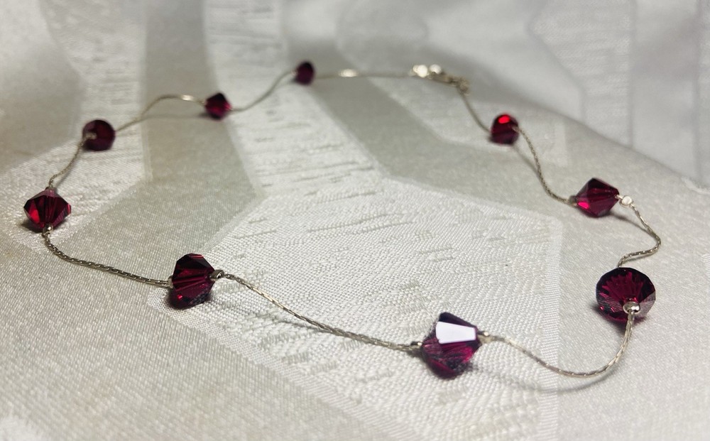 Vintage Sterling Silver 925 Ruby Red Acrylic Beaded Station Necklace Elegant 18”