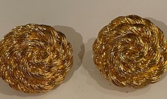 Vintage Anne Klein Gold-tone textured Multi Strand Rope Design clip-on Earrings.