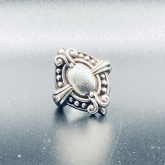 Vintage 925 Sterling Silver Ornate Domed Oval Statement Ring Size 6.75 Openwork