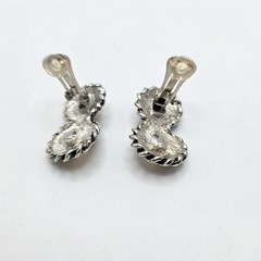 Vintage PARK LANE Swirl Clip-On Earrings 18k Gold & Silver Plate Plate On Card