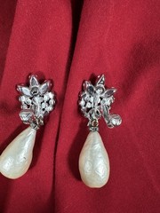 Elegant Large Vintage Rhinestone Inset Dangle Faux Pearl Drop Earrings
