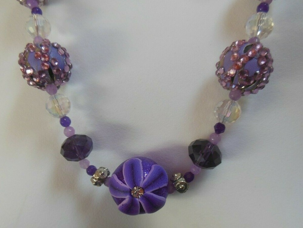 Vintage Purple Floral Glass/Plastic/Metal Bead Toggle Necklace