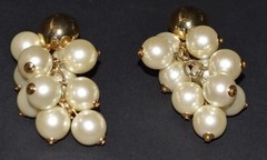 Vintage Napier White Faux Pearl Cluster Drop Gold Tone Adjustable Clip Earrings