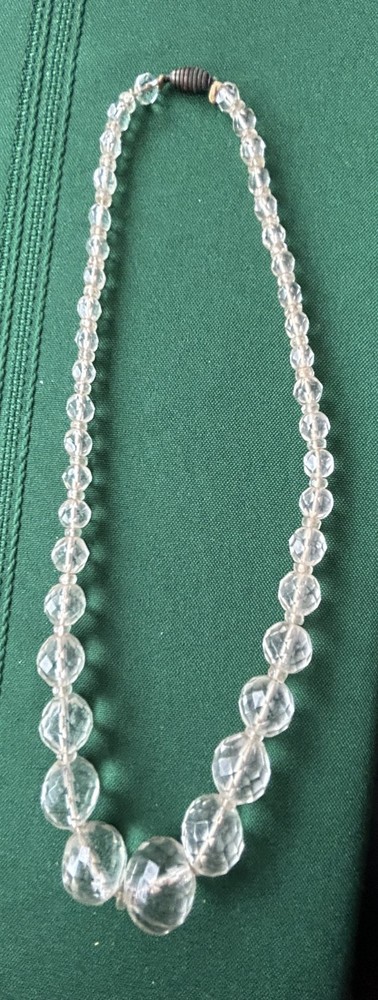 Vintage Clear Faceted Graduated Glass Bead Necklace 17 inches