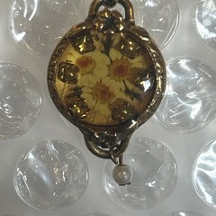 John Wind Maximal Art Dainty Daisy Dangle Earrings Gold Color Yellow Crystals
