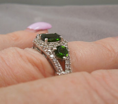 JTV Sterling Silver Chrome Diopside White Topaz Three Stone Ring NIB Sz 7