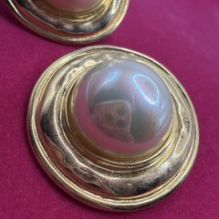 Vintage Carolee Large Faux Pearl Gold Tone Clip On Earrings SEE DESCRIPTION