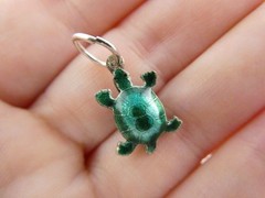 Vintage Sterling Silver Green Enameled Turtle Charm Pendant 1g 7/8 Inch Length