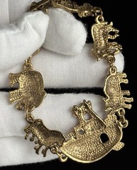 Vintage Noah’s Ark Animal Gold Tone Chunky Round Link Bracelet 7.75in Ladies 30g